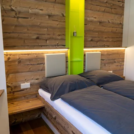 Simply At - In Apartamento